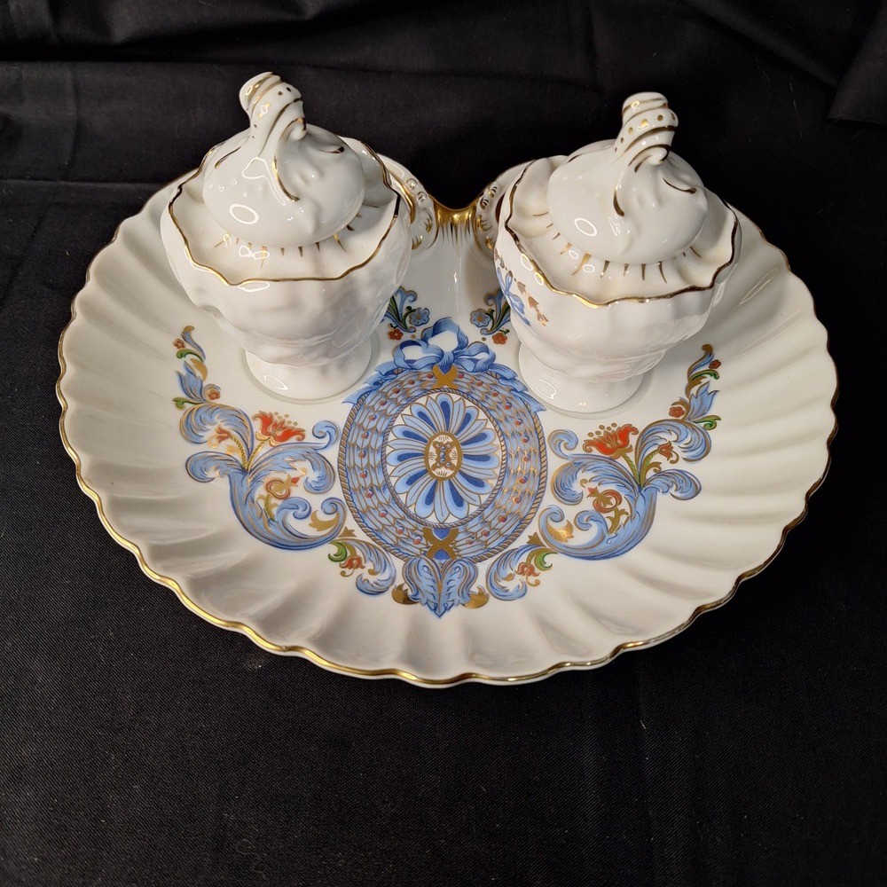 Vintage Japanese for Elizabeth Arden Porcelain Condiment Set‎ Shakers Tray Japan